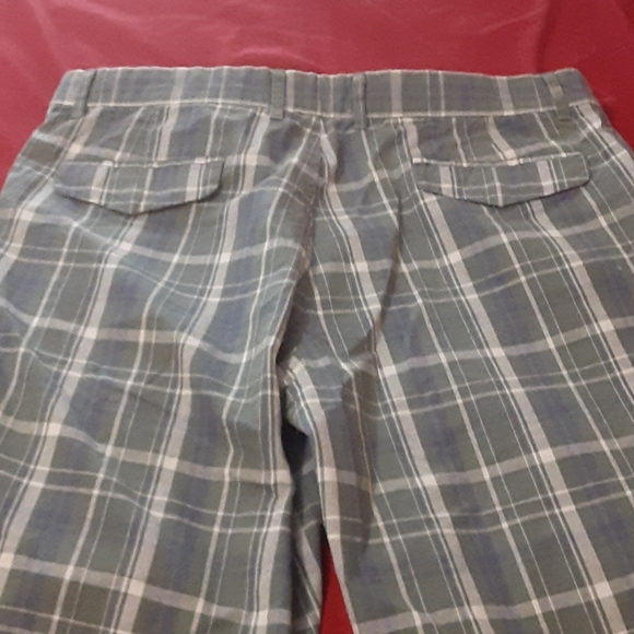 Men shorts - Picture 3 of 3